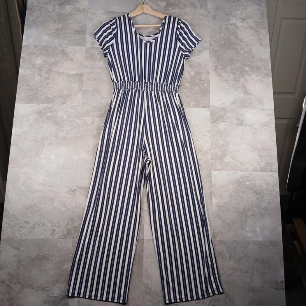 Jumpsuit.